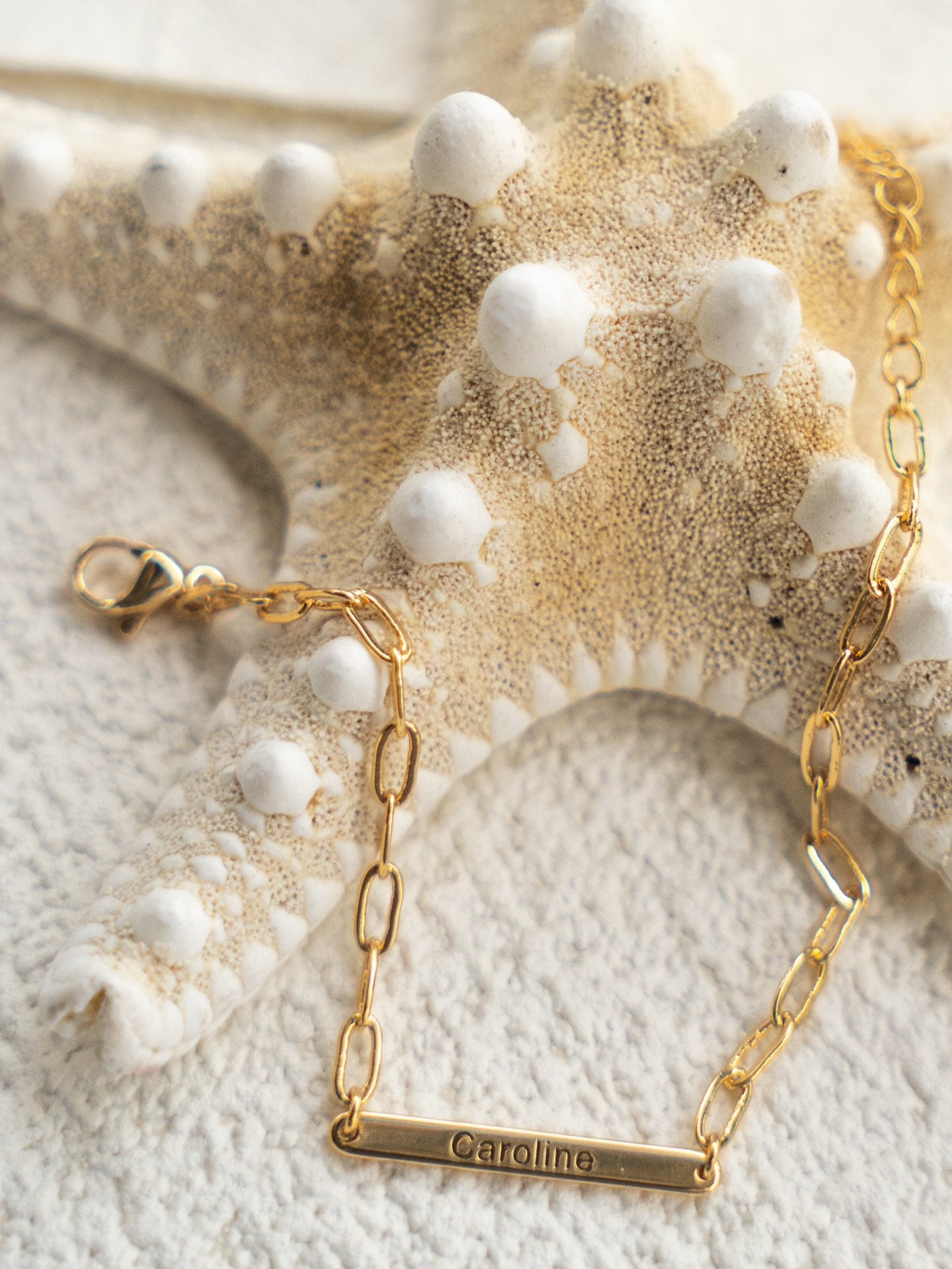"L'Âme Éternelle en Lettres" Personalized Letter Bracelet 18K Letter Customized Bracelet