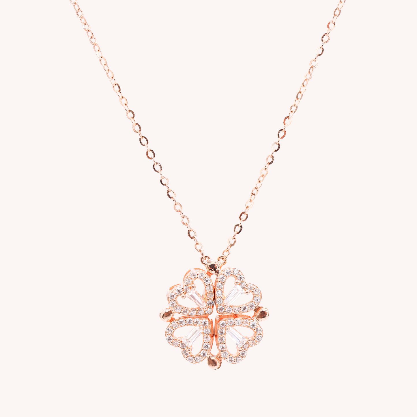 Heart-Clover Magnetic Pendant Necklace