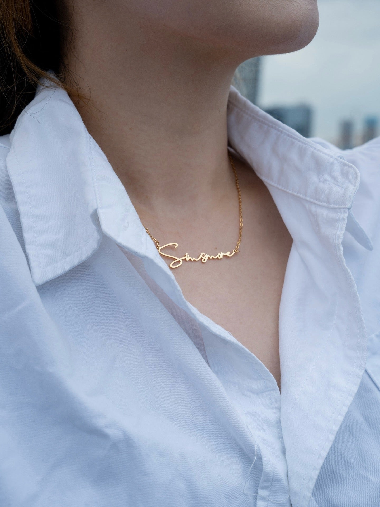 "L'Âme Éternelle en Lettres" Personalized Letter Necklace
18K Letter Custom Necklace