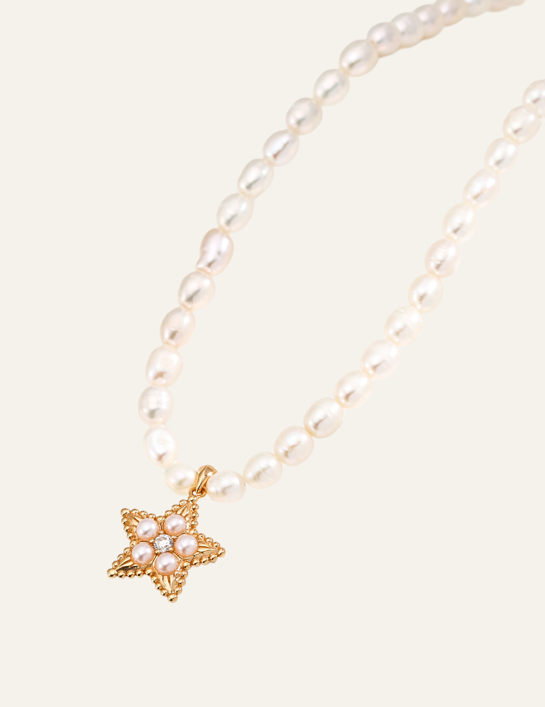Étoile de Perle Star Pearl Necklace