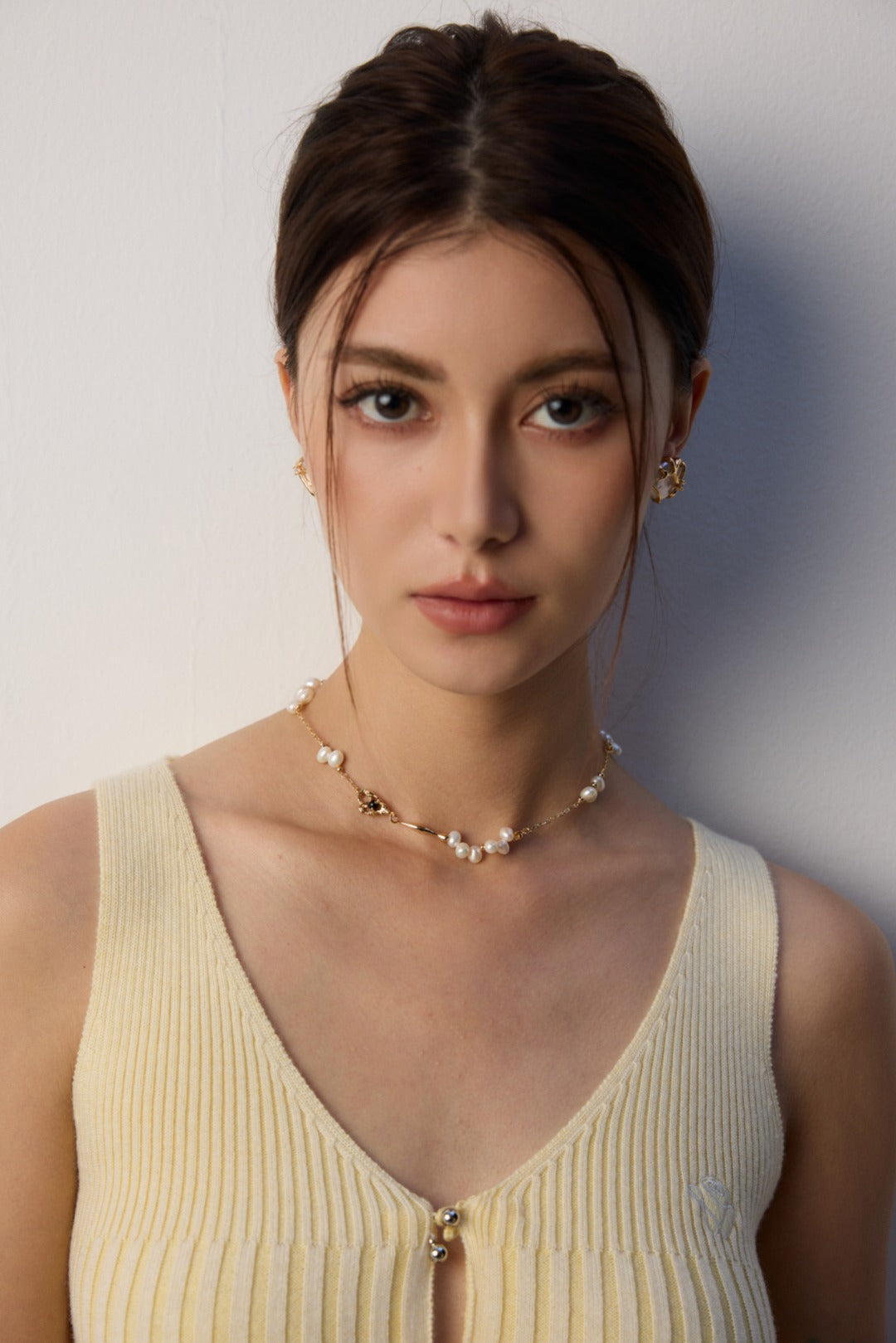 Noir de Perle natural pearl and black agate necklace