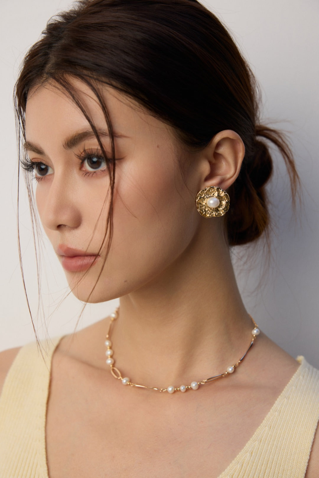Perle Élégante Flowing Natural Pearl Necklace