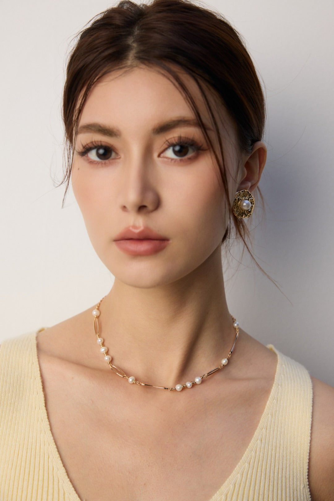 Perle Élégante Flowing Natural Pearl Necklace