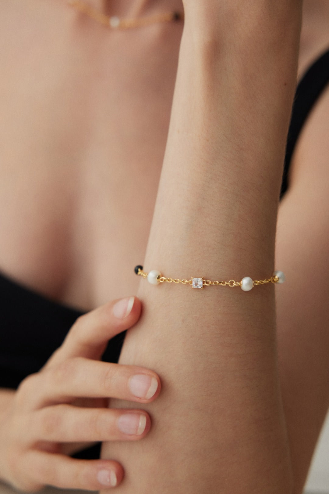 Élégance Naturelle Natural Elegance Bracelet/Necklace