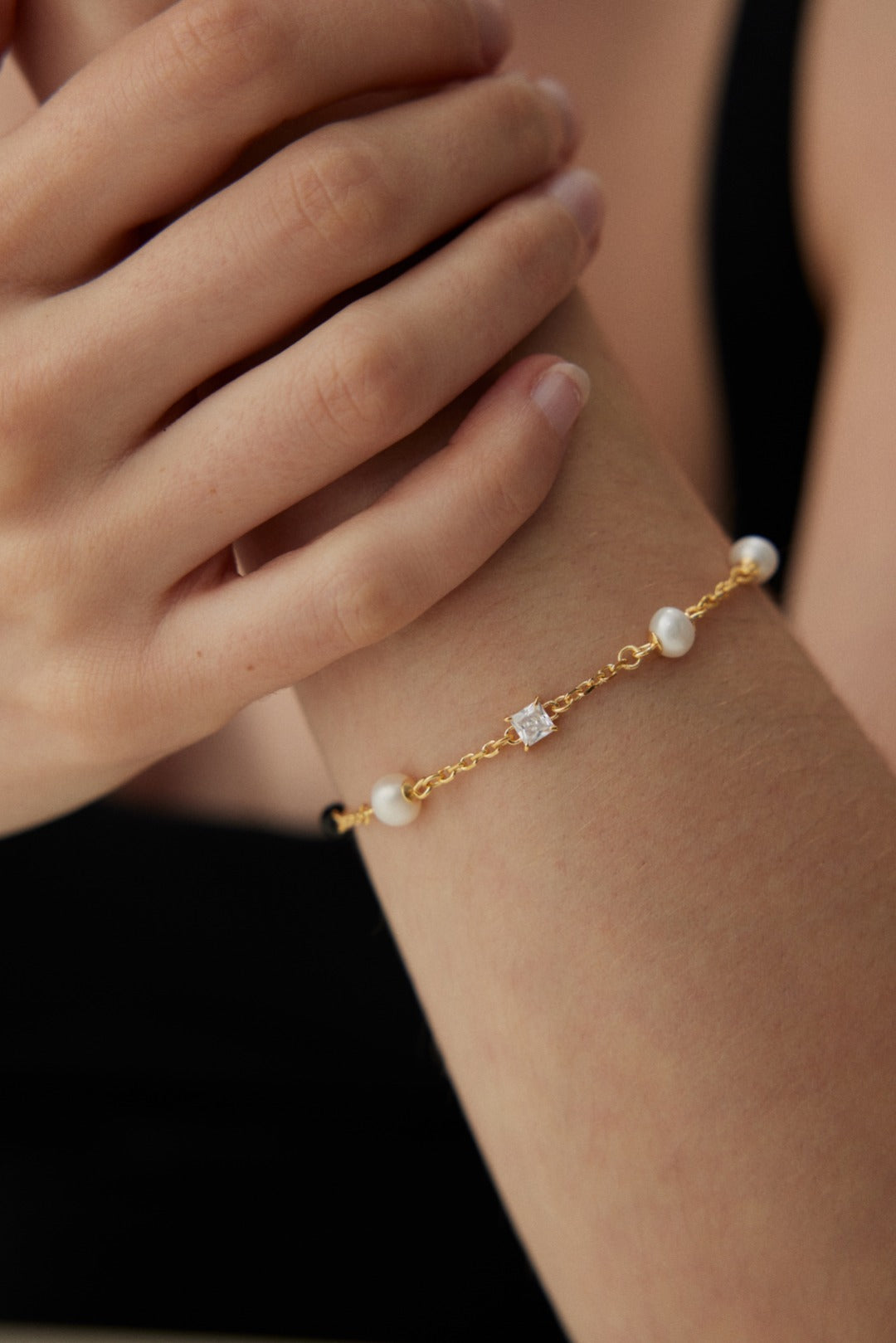 Élégance Naturelle Natural Elegance Bracelet/Necklace