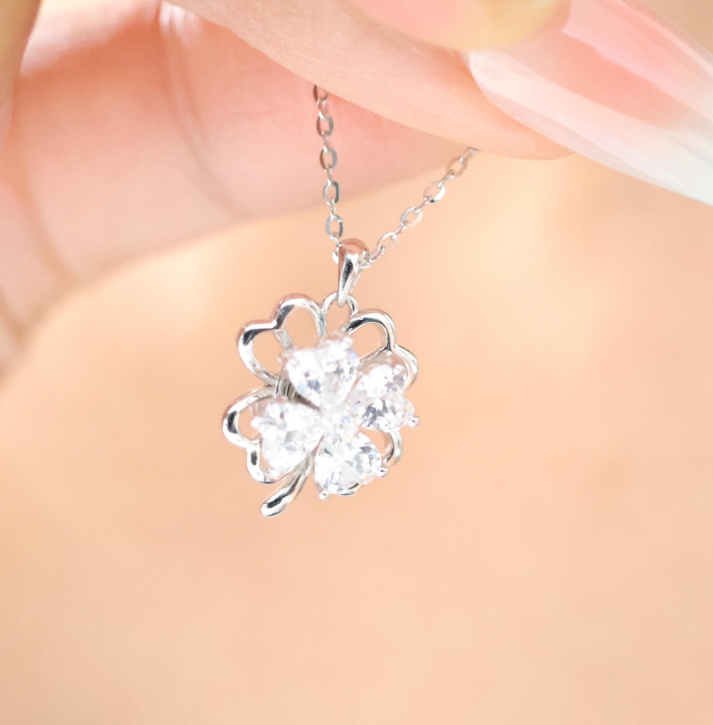 Lucky Clover Revolve Overture Necklace 🍀Rotatable lucky clover necklace KRN42