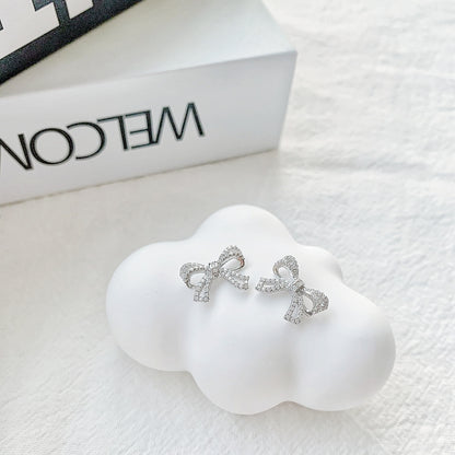 「Silk Bow」純銀碎鑽蝴蝶結耳環