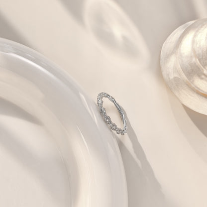 "Flowing Light·Rope Art" Full Diamond Twisted Rope Ring Pavé Cable Ring
