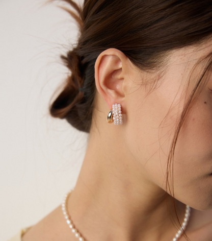 Luna Pearl Cascade Earrings 